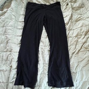 good condition,patagonia, black,large,good for winter or summer.